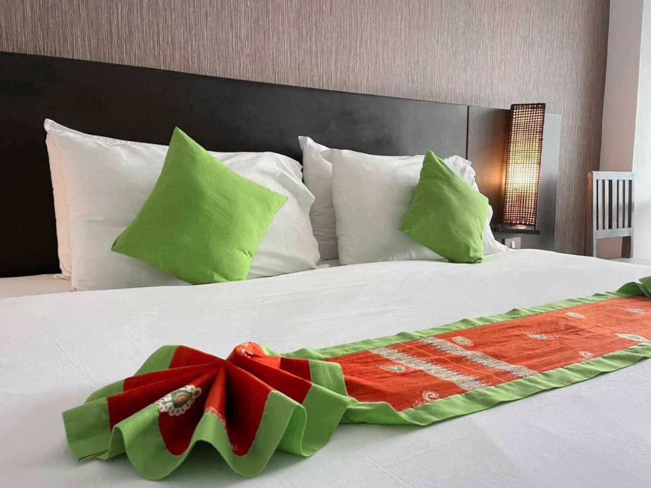 Jingjit Hotel Krabi town Extérieur photo